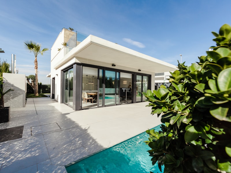 Urban Luxury Residence